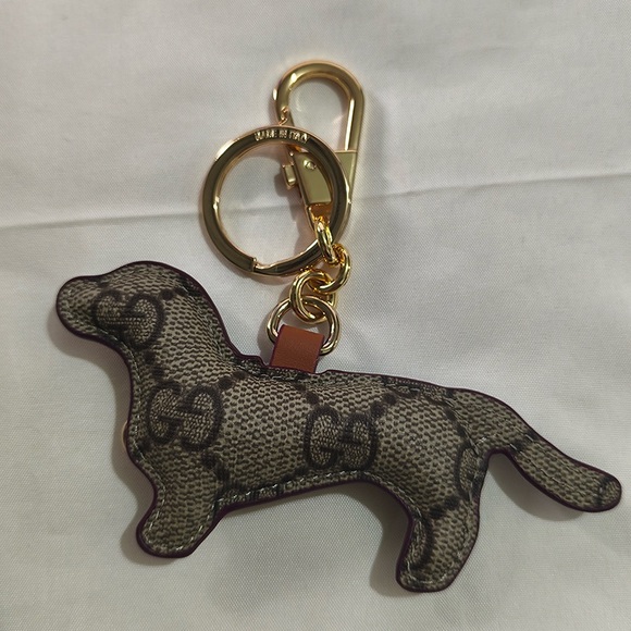 GUCCI Brown Dachshund Keychain - Picture 7 of 8